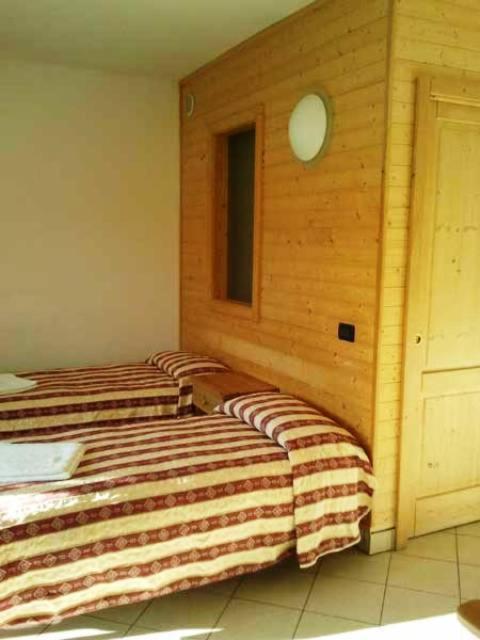 Hotel Residence Bellavista Brentonico Quarto foto